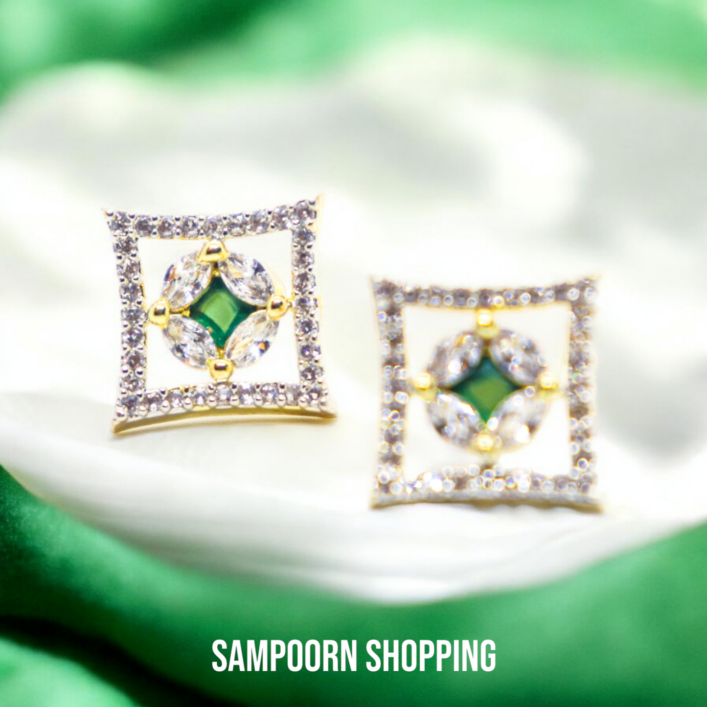 The Emerald Diamond Pendant Set